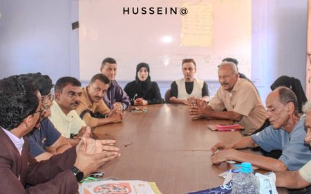 المحوري يشهد تسليم كشوفات الموهوبين في المنصورة لمهرجان الطفل بعدن