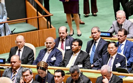 الرئيس الزُبيدي يشارك في افتتاح أعمال الدورة الـ80 للجمعية العامة للأمم المتحدة