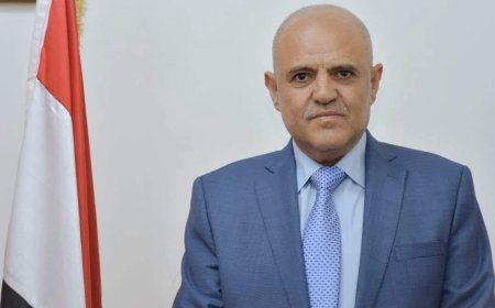 محافظ تعز يشيد بالحملة الأمنية المشتركة في القبض على المطلوبين أمنيا ويكافئ المشاركين في الحملة مبلغ 10 مليون ريال 