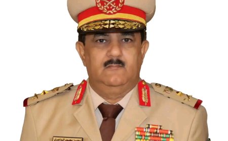 وزير الدفاع يشيد بالحملة الأمنية المشتركة في ضبط وملاحقة قتلة الشهيدة افتهان المشهري