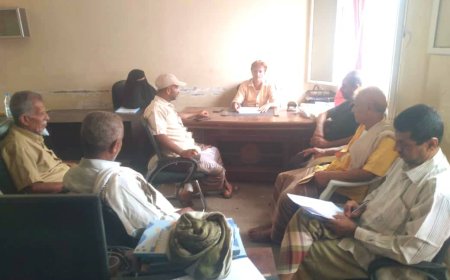 اجتماع شعبة التدريب والتاهيل بمكتب التربية والتعليم لحج 