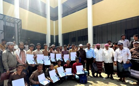 برعاية الشيخ سليم الرهاوي .. ثانوية خالد بن الوليد بيافع رصُد رخمه تحتفل بتكريم طلابها الاوائل والمتفوقين