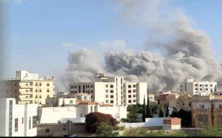 صنعاء: انفجارات عنيفة.. إسرائيل تعلن عن استهدافات حوثية تشمل الأمن والاستخبارات