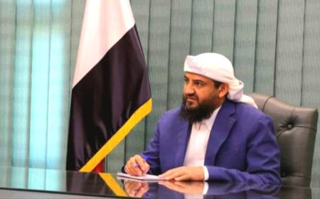 أبو زرعة المحرّمي في ذكرى 26 سبتمبر: الثورة حيّة.. لكن أهدافها ما تزال تحت ركام الفساد