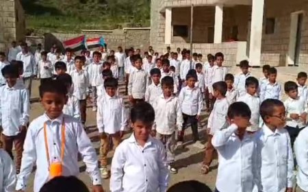 إعادة تجديد رفع أعلام الجنوب وأداء النشيد الوطني الجنوبي