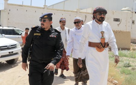 مدير عام شبام يحدد موقع مشروع توسعة سوق الحوطة للخضار والفواكة والأسماك واللحوم تمهيدًا لبدء الأعمال الإنشائية