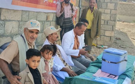مدير عام جيشان يدشن الحملة الوطنية الطارئة للتحصين ضد شلل الأطفال الجولة الثانية بمديرية جيشان
