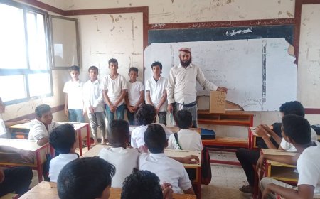 لحج.. تدشين إنتخابات المجالس الطلابية لمدرسة الصمود للتعليم الأساسي بمديرية الملاح