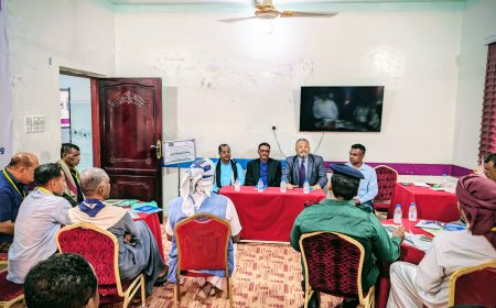 مدير عام تريم يدشن برنامج "مهارات حل النزاعات" لظباط اقسام الشرطة واللجان المجتمعية بمديرية تريم