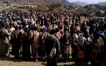 بتكليف المحافظ بن الوزير .. الأمين العام يتقدم الموكب الجنائزي للشيخ المصعبي