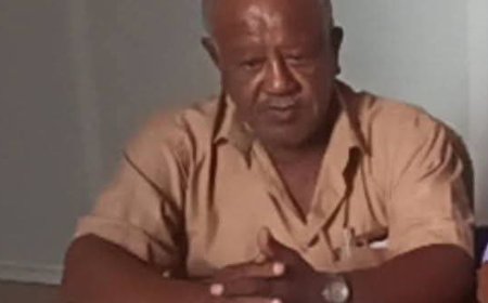 السلطة المحلية بزنجبار تنعي وفاة مدير إدارة الموارد المالية محمد فضل باجراد