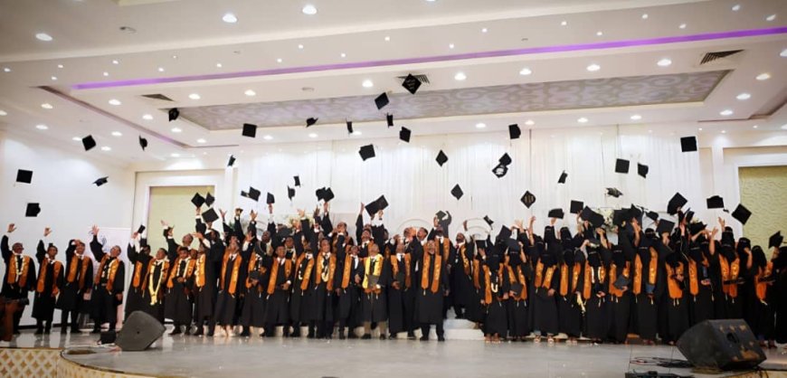 المكلا تحتضن تخرج دفعة "سفراء النجاح" من جامعة الأندلس