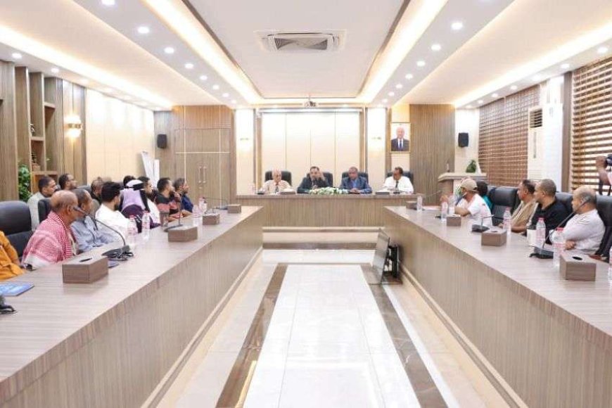 إشهار الجمعيتين التعاونية العامة لتنمية البن والعسل في عدن لتعزيز الإنتاج الوطني ودعم المنتجين