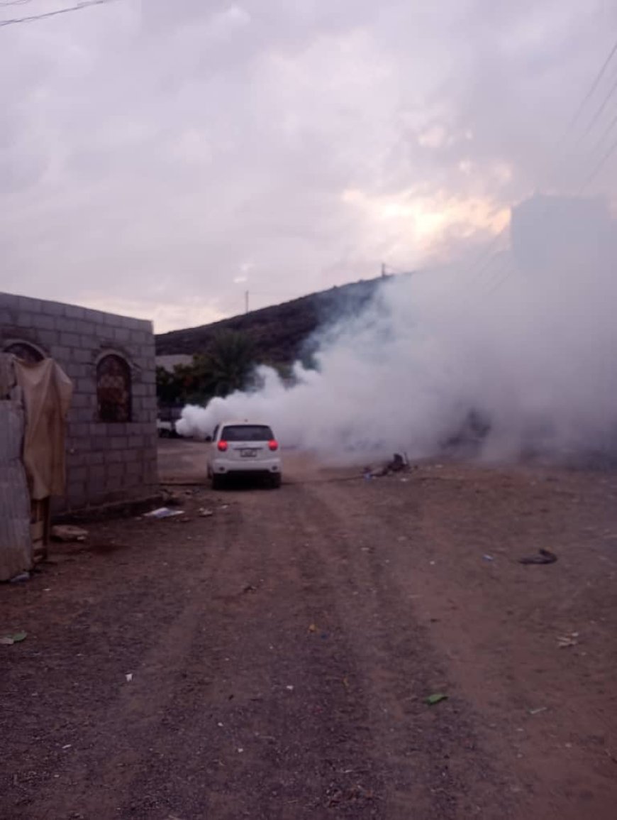 حملات رش ضبابي ورذاذي مكثفة في البريقة للحد من الأمراض ومكافحة الحشرات الناقلة لها
