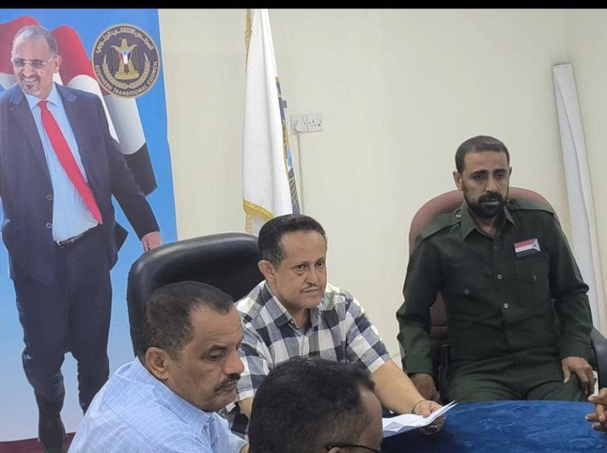 رئيس تنفيذية انتقالي لحج يلتقي بالقائد عواد احمد محسن وكيل المحافظة لشؤون الأمن والدفاع