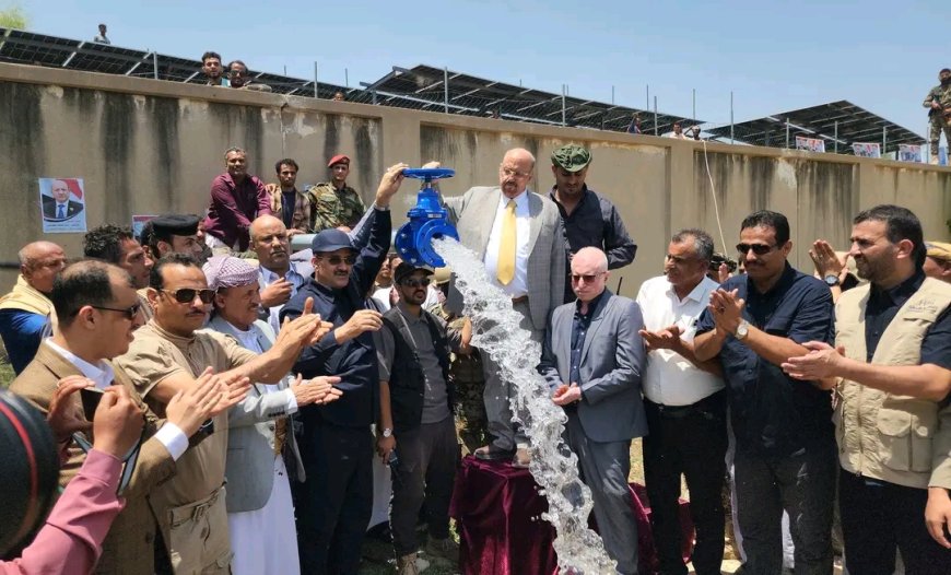 رئيس مجلس النواب يفتتح ثلاثة مشاريع آبار مياه في منطقة النشمة والسواء في مديرية المعافر