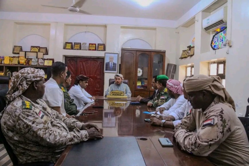 اللجنة الأمنية بسقطرى تعقد اجتماعاً وتقر حزمة من الإجراءات التنظيمية