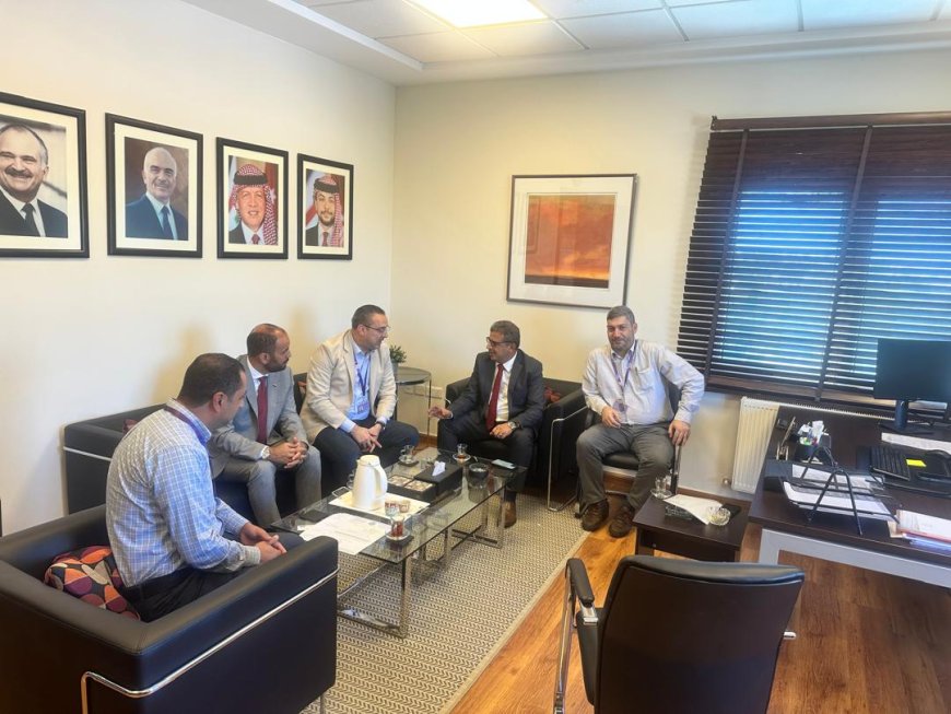 المدير العام التنفيذي لهيئة المواصفات  يزور مختبرات الجمعية العلمية الملكية بالأردن لبحث سبل التعاون الفني