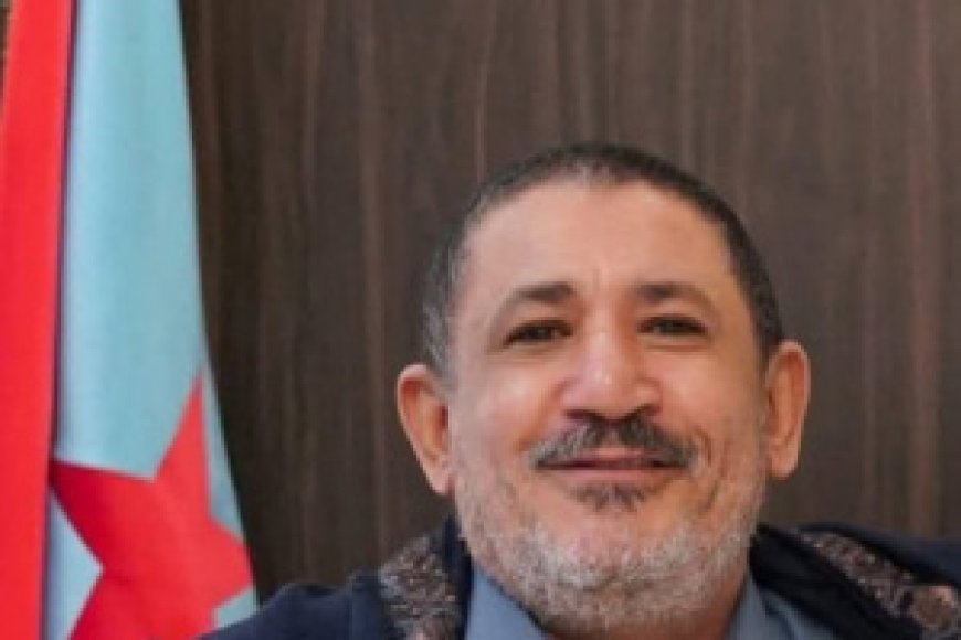 رئيس انتقالي لودر يعزي الشيخ أحمدصالح العيسي بوفاة ابن اخيه المناضل اديب العيسي