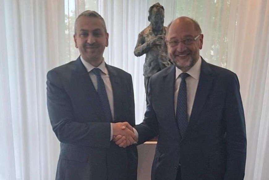 السفير الإرياني يبحث مع مؤسسة فريدريش إيبرت تعزيز السلام والتعليم في اليمن