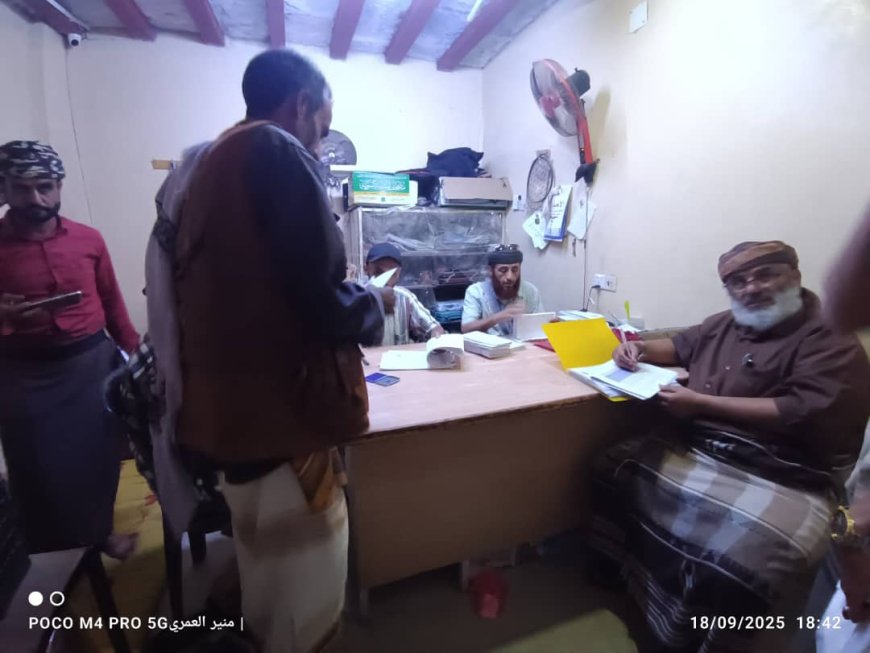 أفران عدن الخيرية تدشن صرف مساعدات نقدية لـ800 أسرة محتاجة في يافع