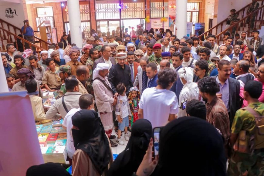 خلال زيارته معرض الكتاب.. المستشار الشعيراء مدير عام الخارجية وشؤون المغتربين: شبوة تخطوا خطوات نحو البناء والتنمية الثقافية