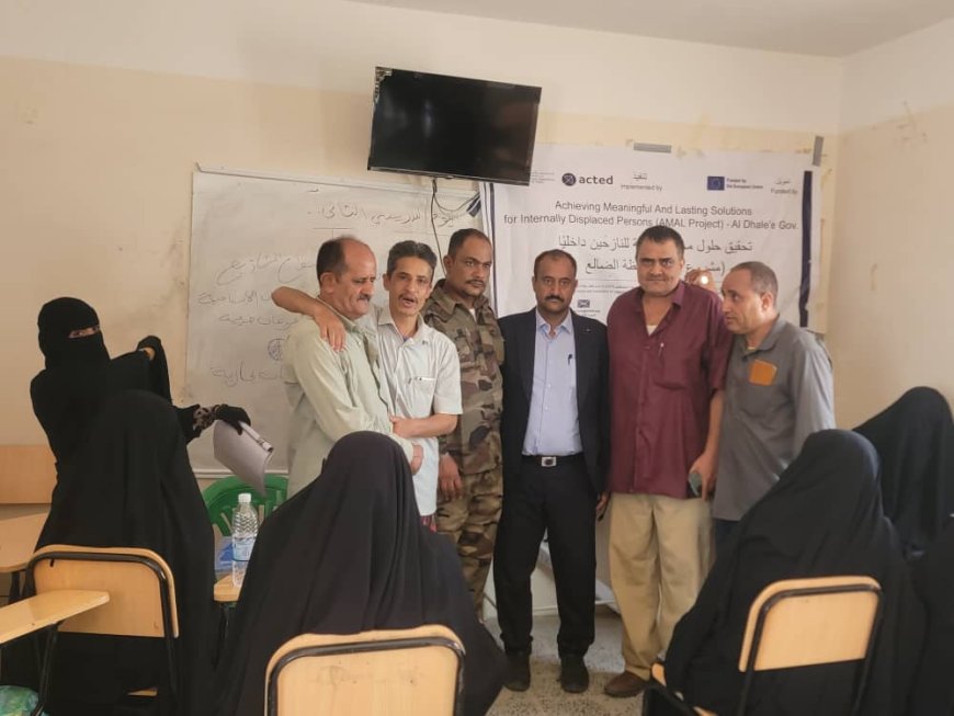 مدير عام قعطبة الشاعري يدشن دورة المشاريع الصغيرة للنازحين بدعم من منظمة أكتد