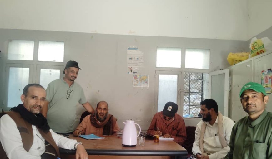 مدير مكتب التربية بيافع يهر يواصل زياراته الميدانية لمدارس التعليم بالمديرية