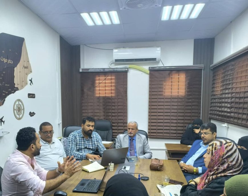 الوكيل الشبحي يلتقي بمنسق البنك الدولي ويناقش معه مراجعة تدخلات البنك الدولي في بلادنا
