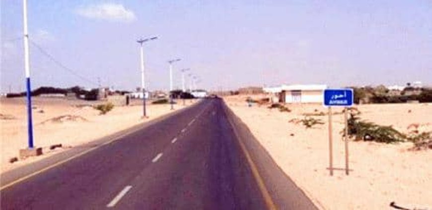 رفض شعبي واسع في أحور إثر استحداث نقطة جباية شرق المديرية
