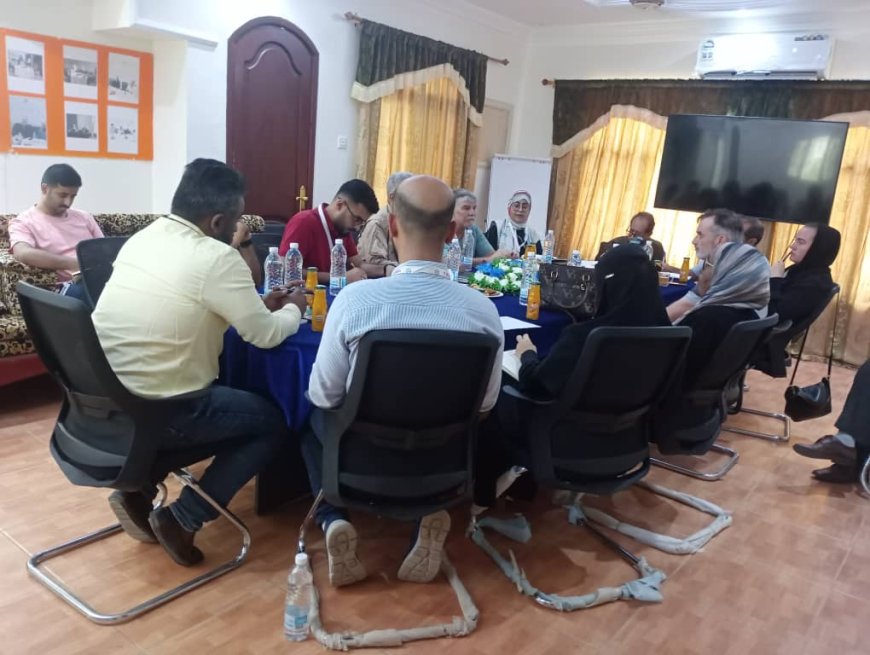 مكتب تنسيق الأعمال المتعلقة بالألغام YMACC يعقد اجتماعه الدوري التقييمي مع الشركاء المنفذين