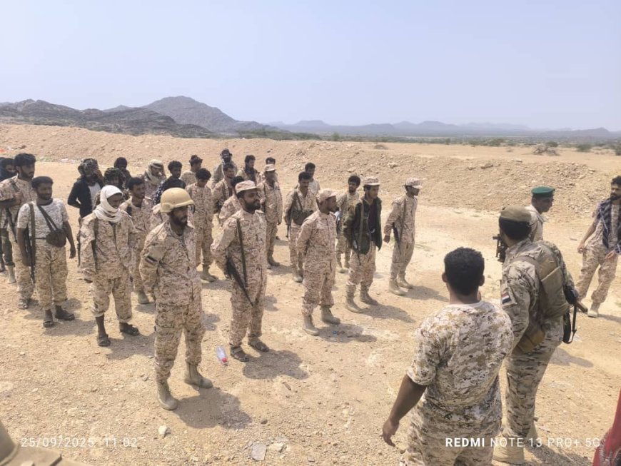التوجيه المعنوي في اللواء الثاني دعم وإسناد ينفذ نزولًا ميدانيًا إلى مواقع اللواء في وادي عومران