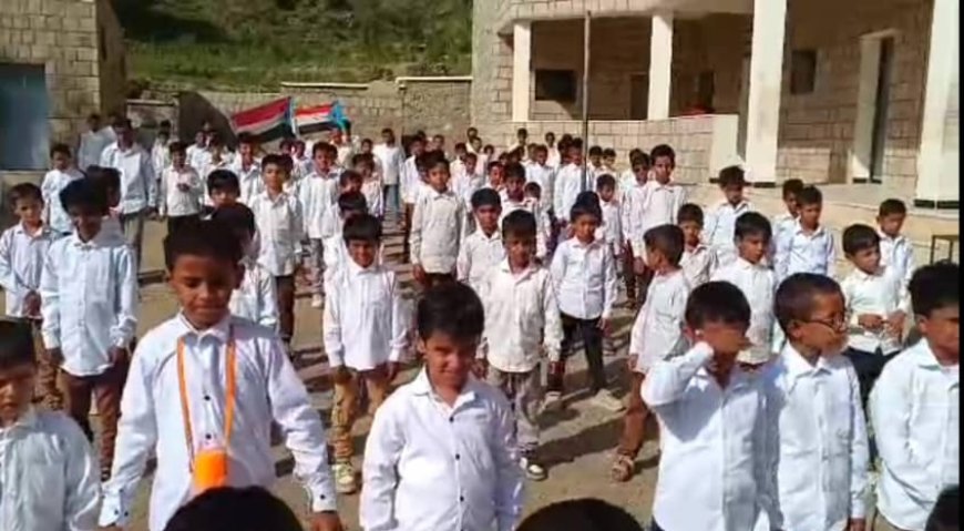 إعادة تجديد رفع أعلام الجنوب وأداء النشيد الوطني الجنوبي