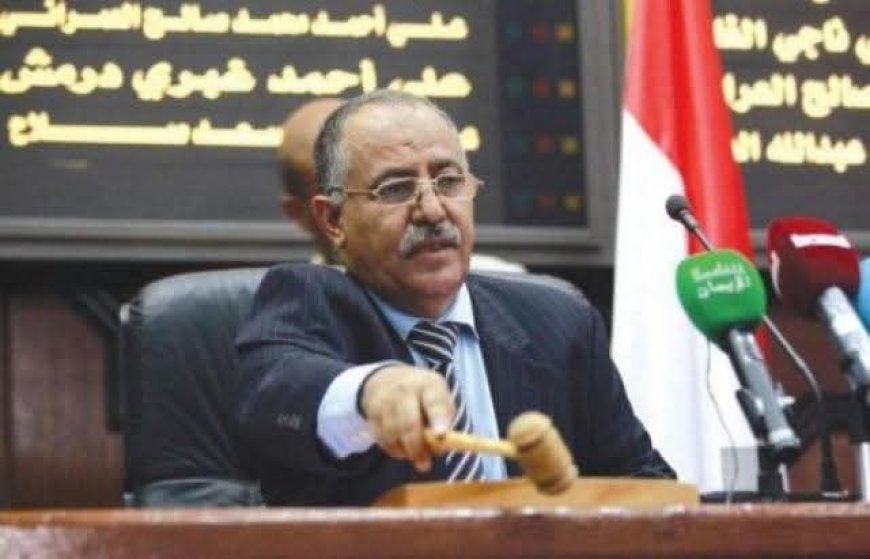 قيادات كبيرة تحت الاقامة الجبرية في صنعاء.
