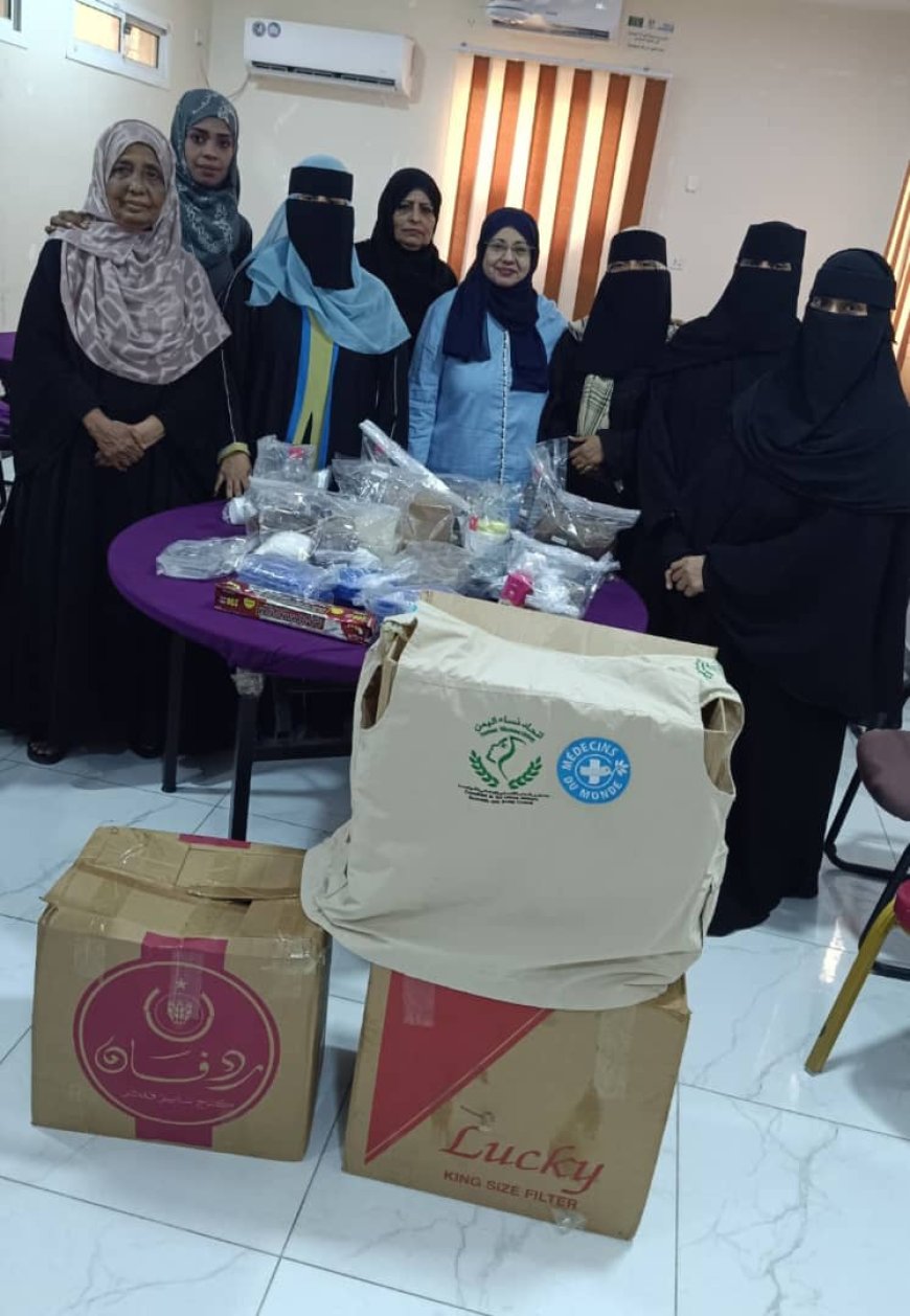 تسليم أدوات بخور للنساء بعدن بدعم من منظمة أطباء العالم