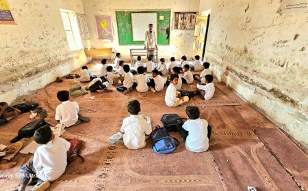 مدرسة صعيد باقادر بين الإنجاز والمعاناة بنية تحتية متهالكة ووسائل تعليمية غائبة