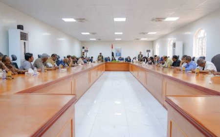 برئاسة المحافظ بن الوزير .. تنفيذي شبوة يقر إجراءات صارمة لمحاسبة المقصرين