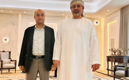 الرئيس الزُبيدي يلتقي رئيس الوزراء سالم بن بريك في أبوظبي