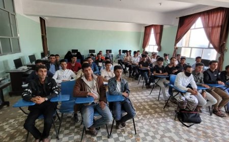 تدشين العام الدراسي في كلية الضالع الجامعية وسط إقبال غير مسبوق