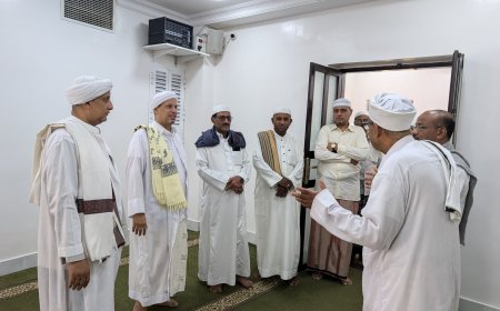 مدير عام مديرية تريم في زيارة لرباط تريم لتدريس العلوم الدينية والعربية