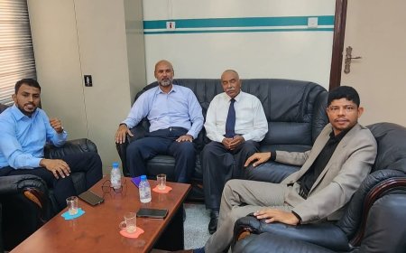 رئيس نقابة المهندسين اليمنيين بمحافظة حضرموت يلتقي عميد كلية الهندسة والبترول بجامعة حضرموت