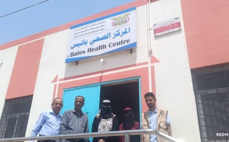 فريق من وزارة الصحة يزور مركز باتيس الصحي بخنفر ويشيد بجهود الكادر الطبي