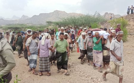 بحضور رئيس الانتقالي وقائد قوات الحزام الأمني، مدير أمن وشرطة المسيمير.. تشييع مهيب لجثمان الشيخ سعد حسن طاهر