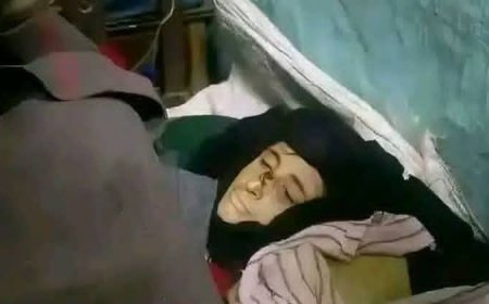 تعز.. فتاة عشرينية تتعرض لضرب وحشي حتي الموت على يد والدها.