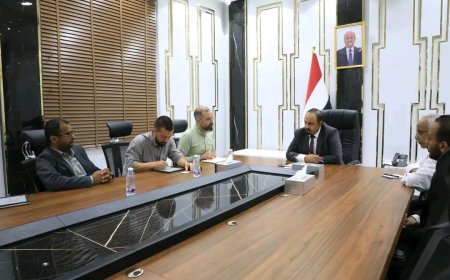 محافظ حضرموت يبحث مع وفد المعهد الأوروبي للسلام جهود دعم الحوارات السياسية وتعزيز السلام