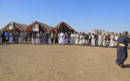 رفع مخيم الشهيد يونس الشريحي في مأرب بعد توافد قبلي واسع وتعهدات رسمية بكشف الجناة