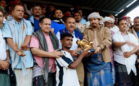 تتويج المزاحمي بطلاً لكرنفال 14 أكتوبر وسط أجواء وطنية مهيبة