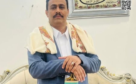 الحوثيون يقتحمون منزل مسؤول حكومي كبير في الحكومة الشرعية (الاسم والصورة).