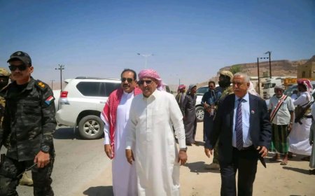 الكثيري والشعيبي يصلان وادي حضرموت للمشاركة في فعالية الذكرى الـ62 لثورة 14 أكتوبر المجيدة بمدينة شبام