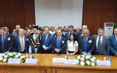 الرئيس علي ناصر محمد يحضر مناقشة الباحث توفيق عبده صلاح بجامعة الأزهر